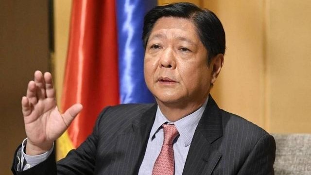 世仇势力回归，马科斯腹背受敌，主动抛出橄榄枝，想和老杜和解