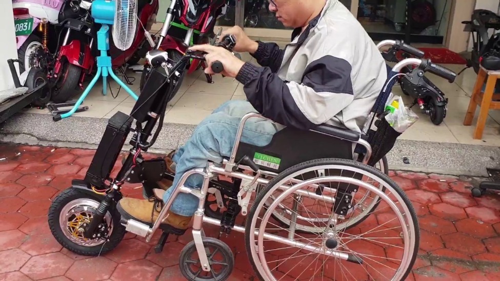高铁站拒纳轮椅车头，为何中国轮友仍离不开它
