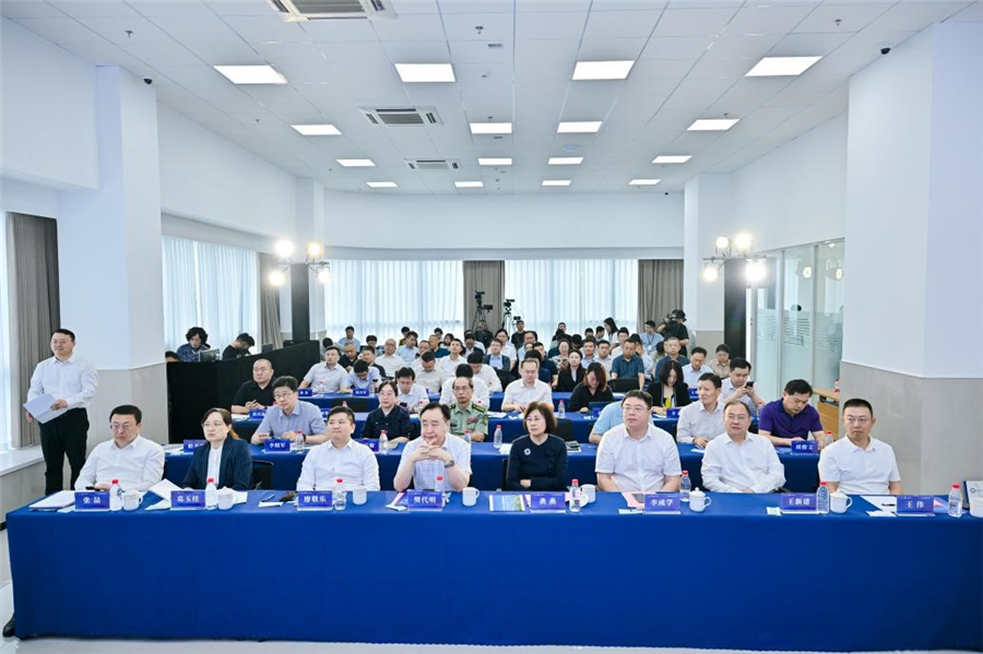 自貿試驗區濟南片區整合醫學高質量創新發展大會暨濟南—博鰲樂城“自貿醫療直通車”啟動儀式成功舉辦