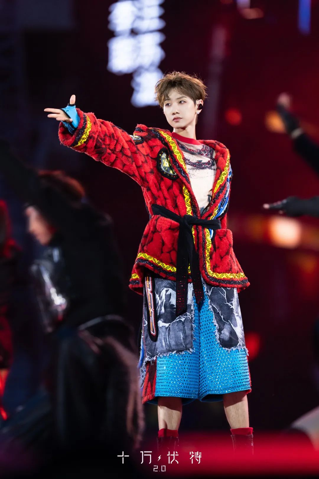 汪苏泷在社交平台上大晒美食:南昌,确实好吃