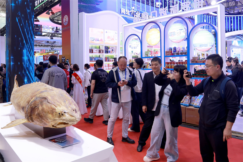 “东极”向“新”潮涌来——第三十四届哈尔滨国际经济贸易洽谈会佳木斯展区侧记