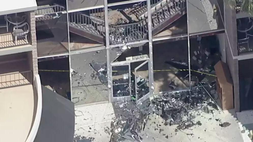 美国加州一医疗机构外爆炸 至少1死4伤