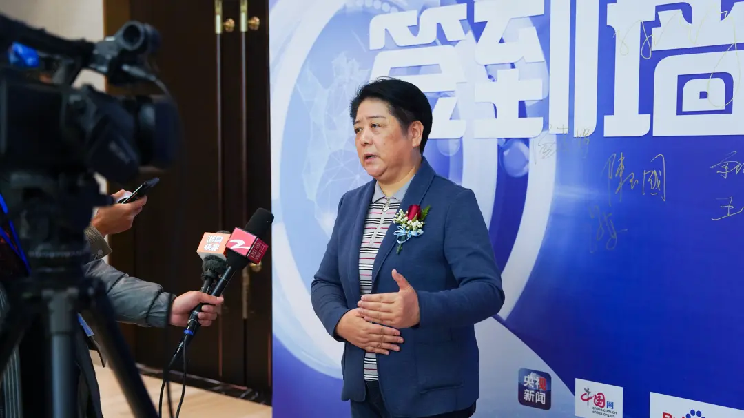 名医义诊护心康 家校社医筑心盾——首届呵护儿童青少年心理健康公益行动
