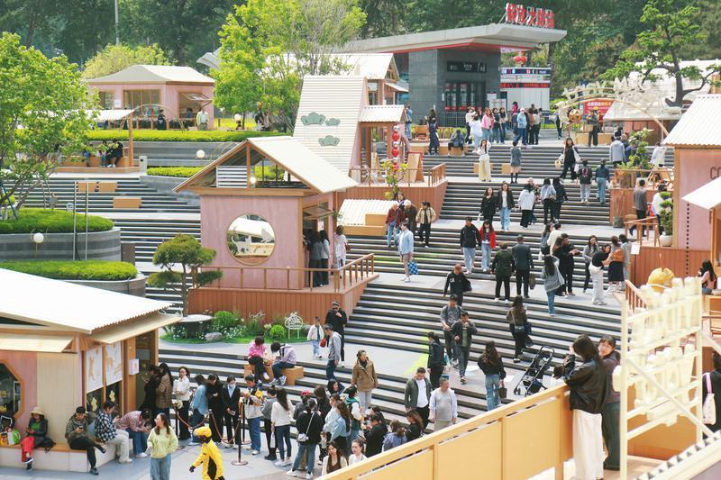 长春万象城慢闪街区开街:打造都市诗意慢生活空间