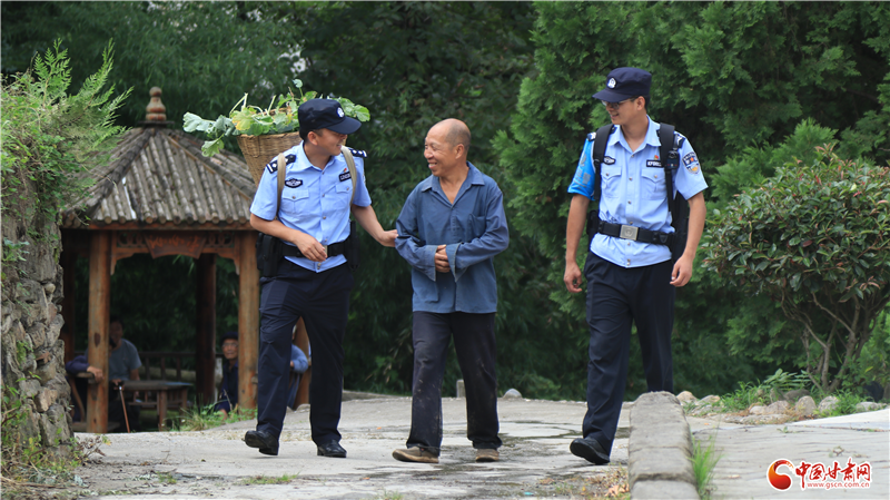 从铁脚板到智慧警务　甘肃这个派出所奏响乡村平安乐章