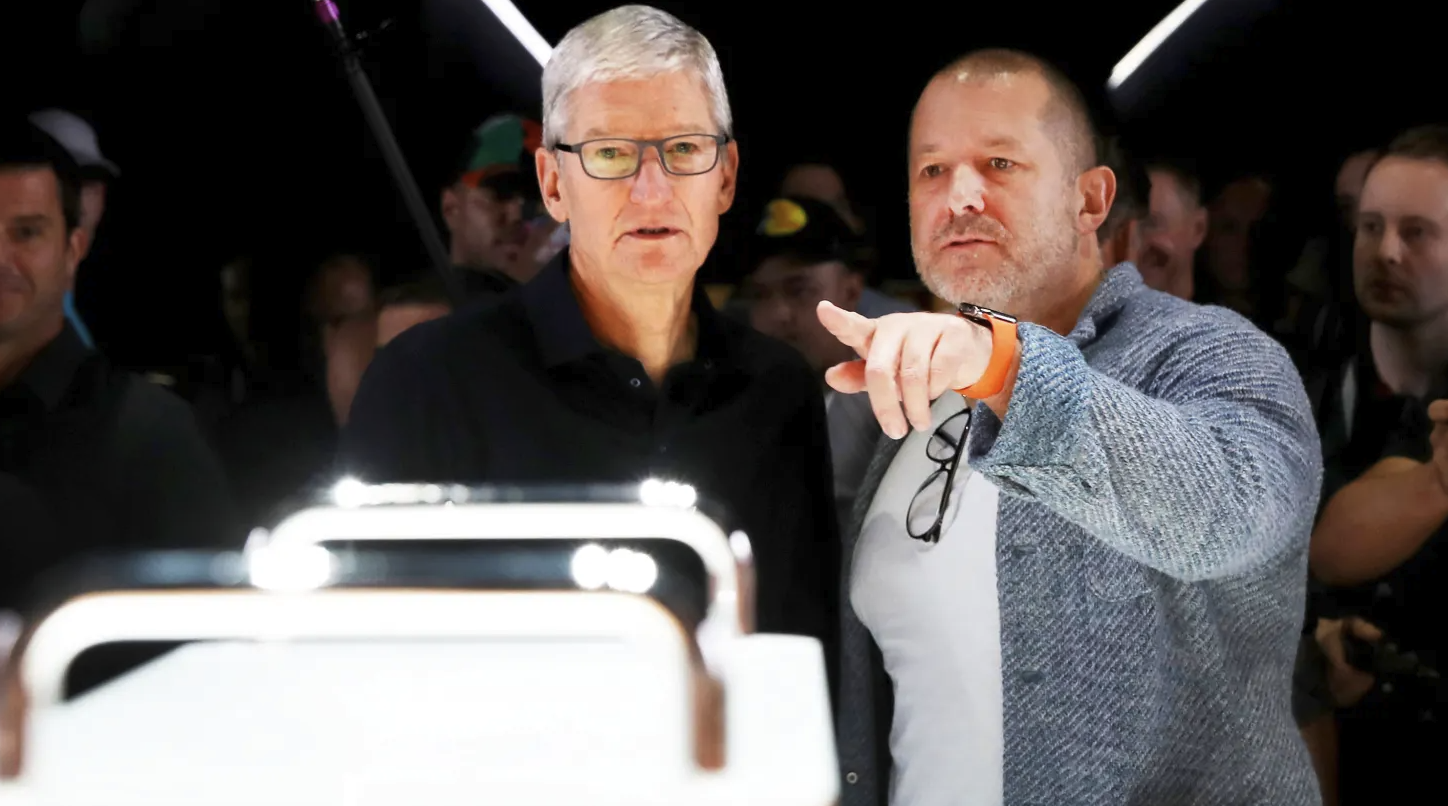 乔布斯老搭档牵手OpenAI,iPhone真会被淘汰吗?