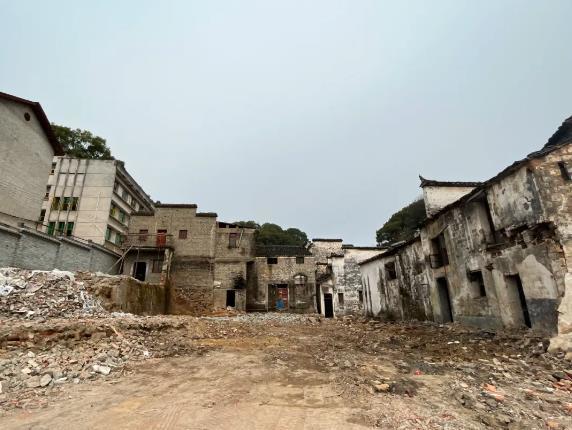 弦高城改造前。