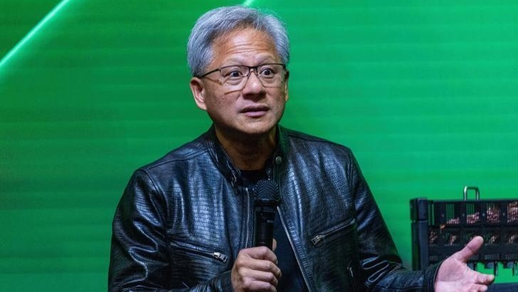 “美国对华芯片限制失败了，不只黄仁勋一个人这么认为”