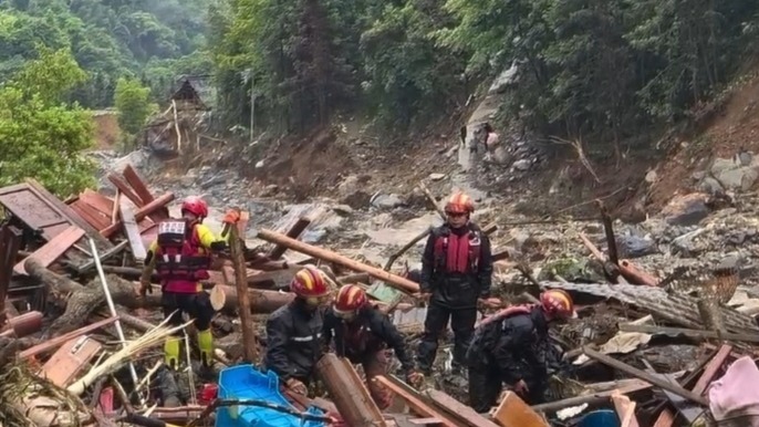 广西龙胜发生山洪泥石流灾害，现场救出1人已无生命体征
