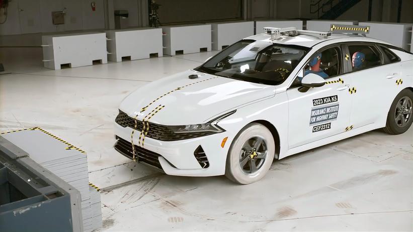 「韩系动向1585」起亚EV3获得欧洲最高五星安全评价