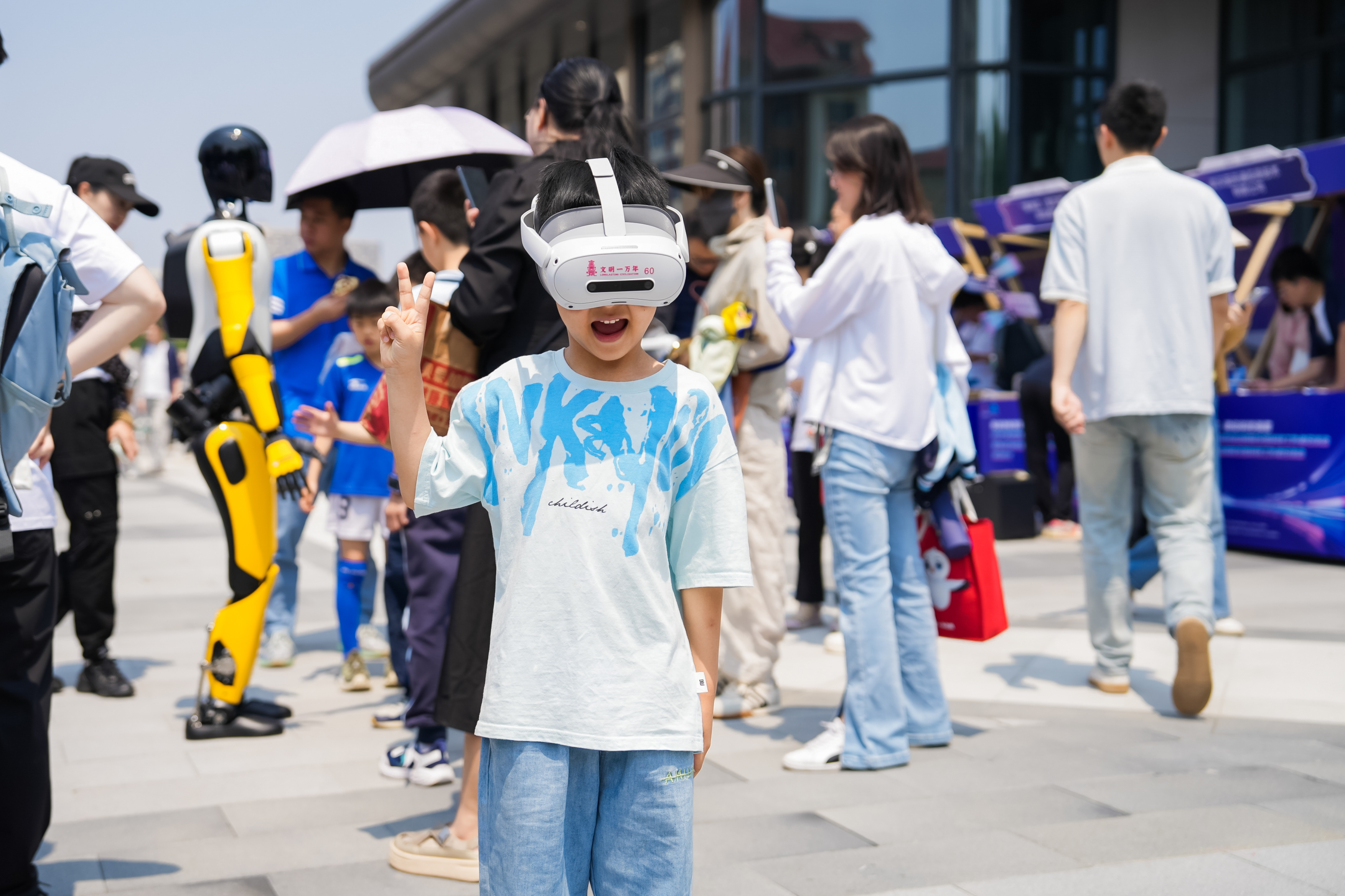 科普零距离 解锁硬核黑科技 2025年武汉市科技活动周和全国科普日活动启动