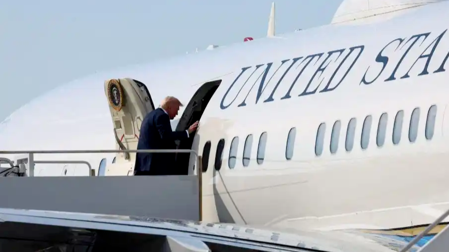 特朗普等不及波音造新飞机，卡塔尔送专机改造成新空军一号