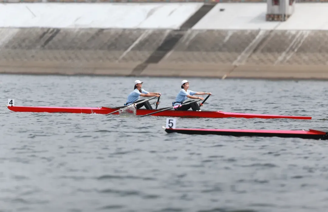 长安镇代表队市运会赛艇皮划艇项目勇夺23奖