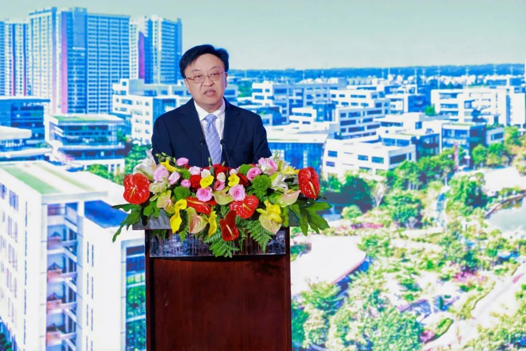 海南省委书记冯飞致辞