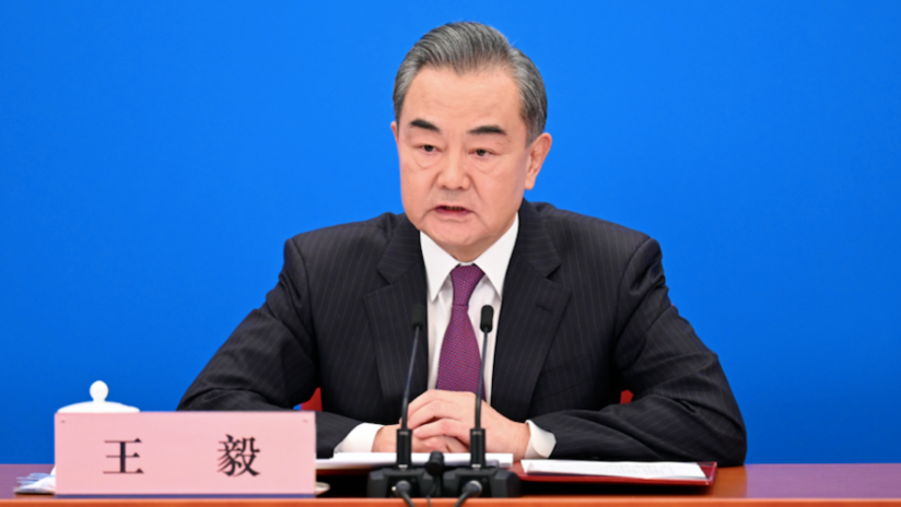 中国外交部宣布了一个大消息！里程碑事件，香港得到一份厚礼