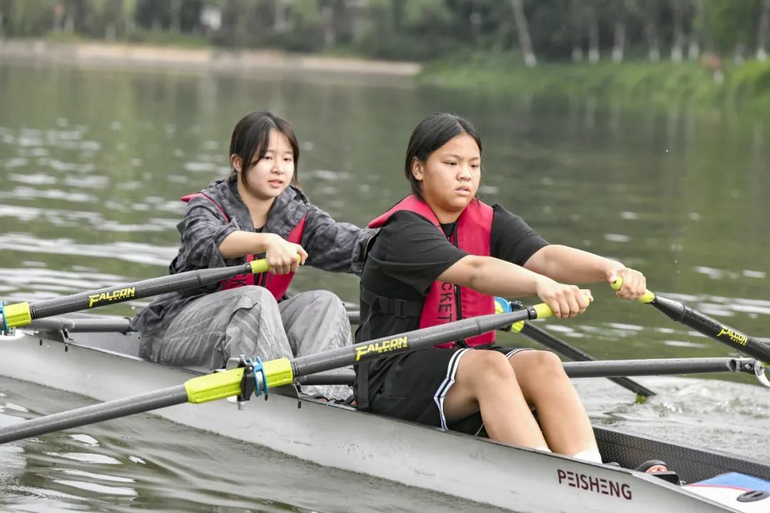 长安镇代表队市运会赛艇皮划艇项目勇夺23奖