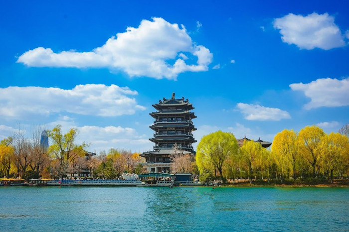 “泉水博物馆”：济南的千年心跳