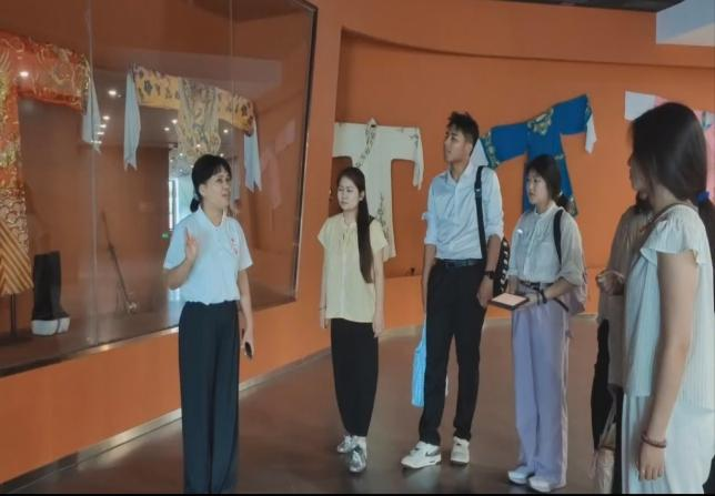 海南热带海洋学院琼韵兴乡团队探索琼剧传承发展新路径