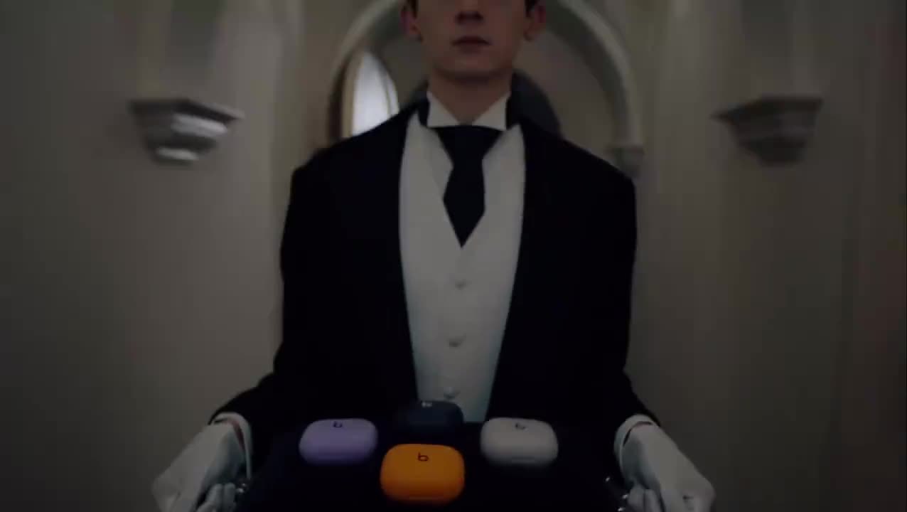 表现力超强，郑钦文最新耳机广告宣传片上线