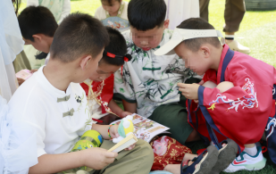 “星童不孤独 守护绘坦途” 当童心遇见“星光” 亚总六一公益行将健康装进孩子的行囊