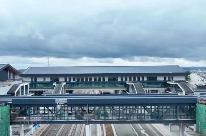 沈白高铁长白山西站项目建设持续发力