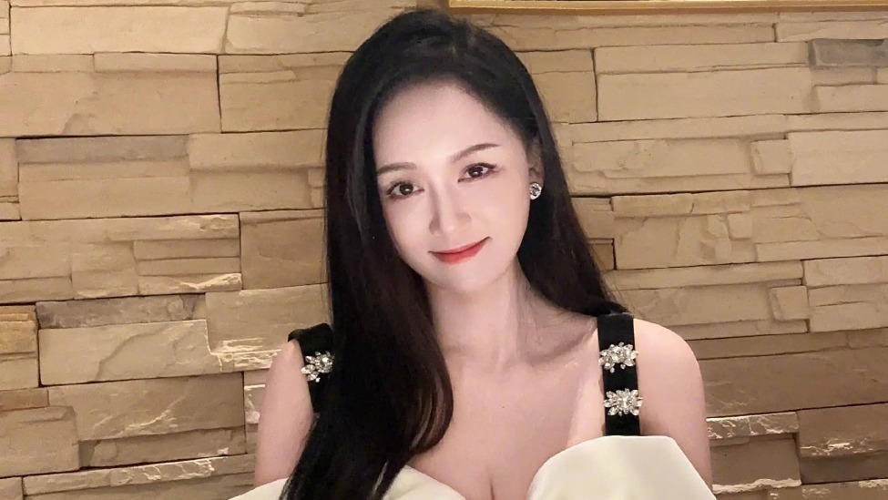 陈乔恩回应得盲肠炎上热搜被谩骂：现在骂人成本好低，老娘没想上这种热搜封面图
