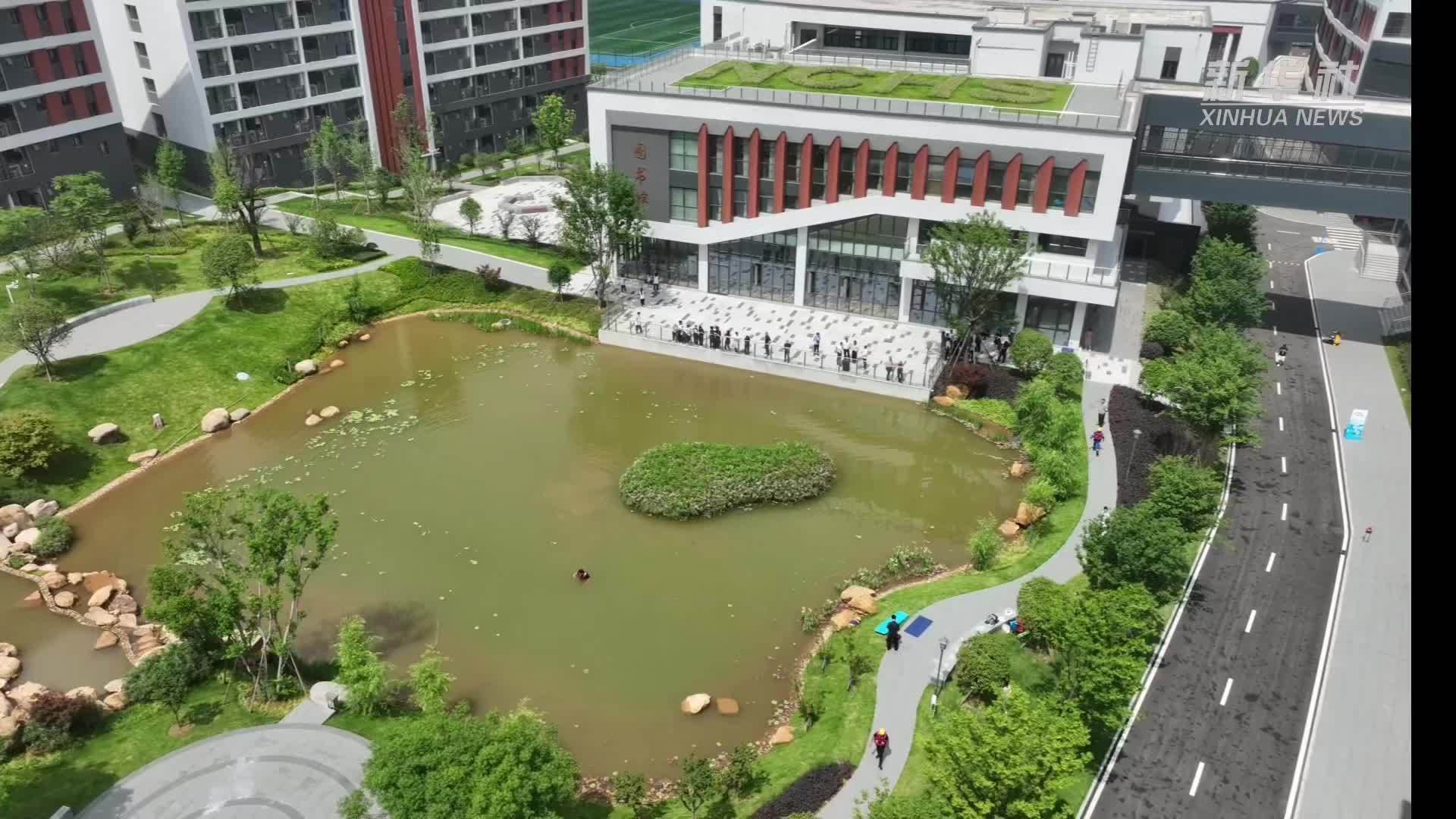 长沙：“防溺水大篷车”走进校园