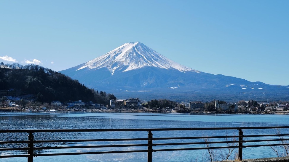日教授警告：富士山进入“喷发待命”状态，极有可能与特大地震一同爆发
