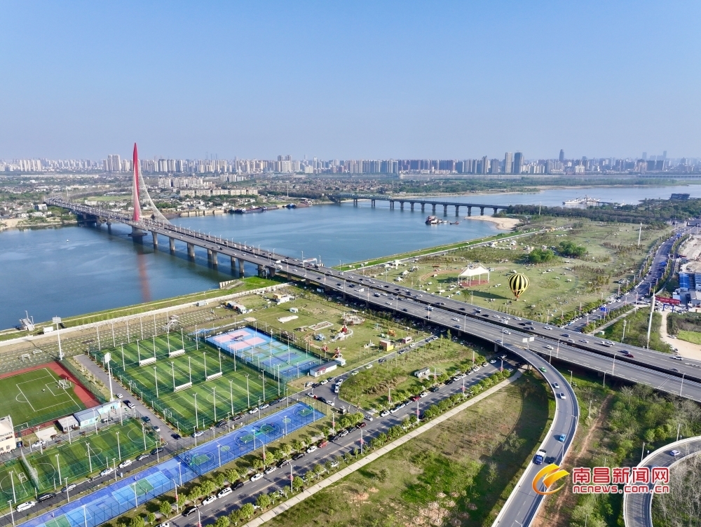 南昌：赣江畔的休闲假期（图）