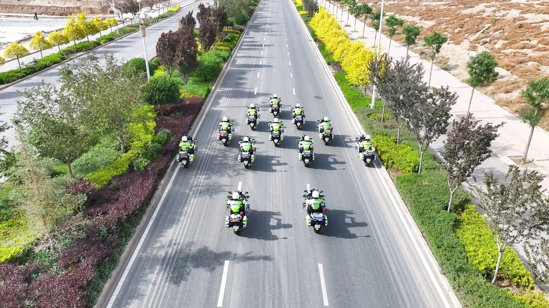 兰马鸣枪　国内外高手竞逐黄河之滨