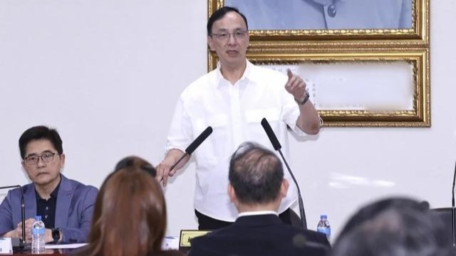 民进党当局要“中正路”改名，朱立伦批：光提案就已被住户吐口水