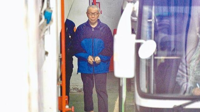 柯文哲再押两个月，陈佩琪崩溃哭喊：要把他关到死吗？