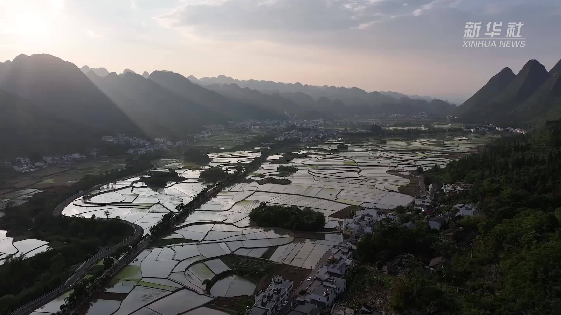 邂逅贵州万峰林绝美“天空之镜”