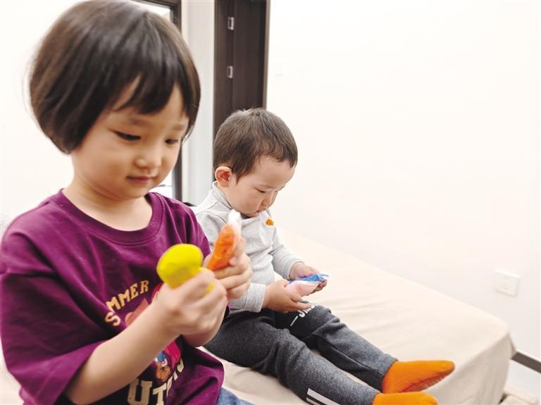 家长给孩子选购玩具时一定要严格把关