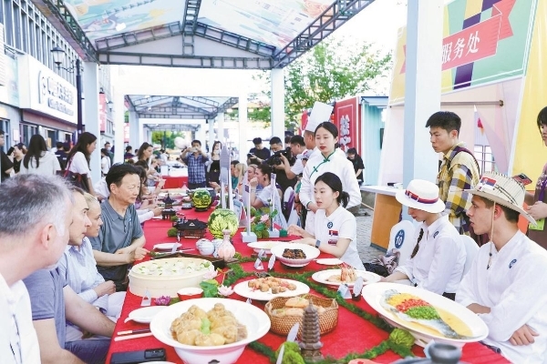 借助中东欧博览会 宁波提升“三个首选之地”的“含金量”