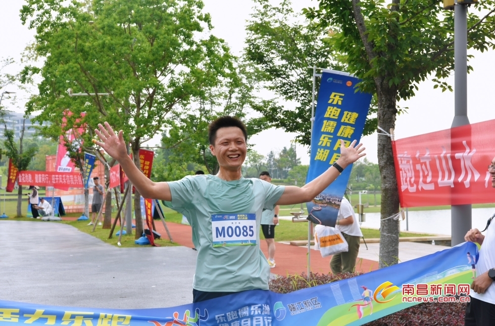 南昌经开区：在欢乐跑中感受新城魅力（图）
