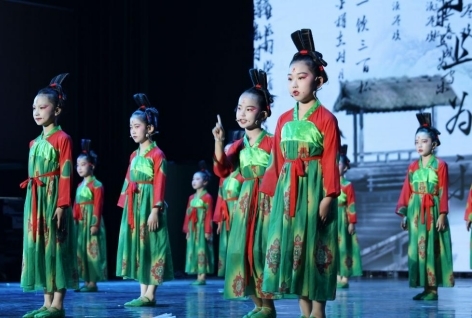 南昌师范学院附属小学举办古诗词项目化学习成果展示暨“六一”润心学堂活动