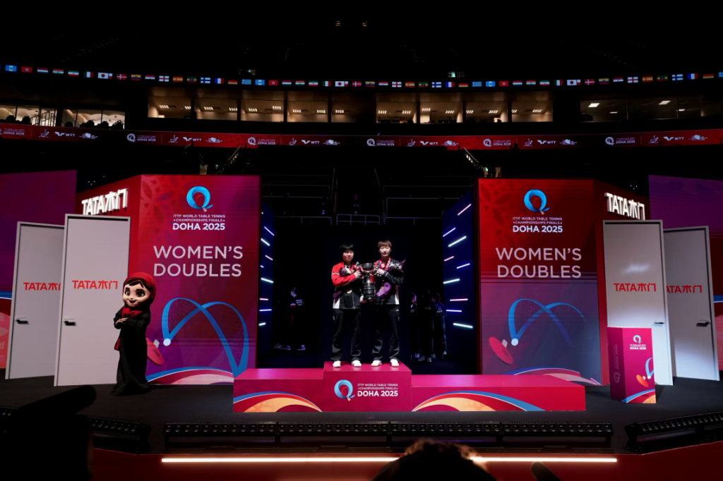 巅峰双冠!孙颖莎王楚钦加冕,TATA木门九载同行见证国乒荣耀时刻