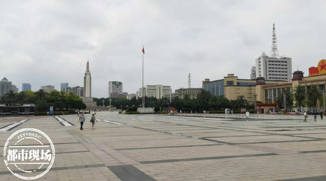 银泰百货撤场？南昌百货大楼大部分空间仍处空铺状态