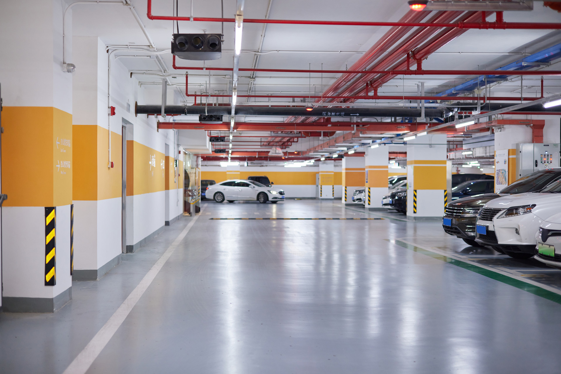 共建文明和谐美丽城市环境 胶州市拆除私设地锁在行动