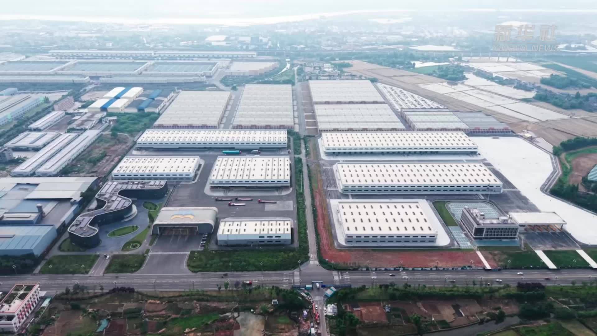 年吞吐量达15万吨 四川眉山“光伏智慧陆港”投用