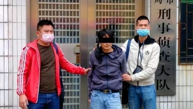 男子砍死朋友后“变身”鱼贩潜逃27年，被害人家属：凶手已被执行死刑