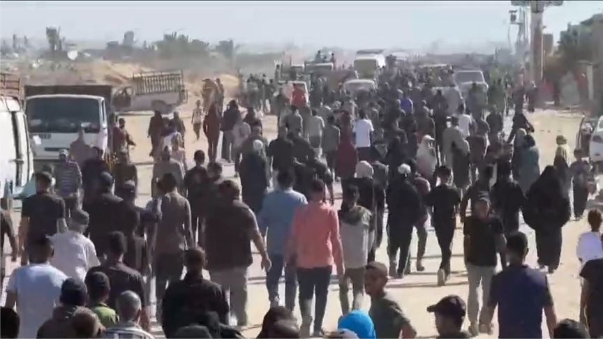 加沙民众推搡、抢夺物资，以军鸣枪示警，联合国发言人：心碎