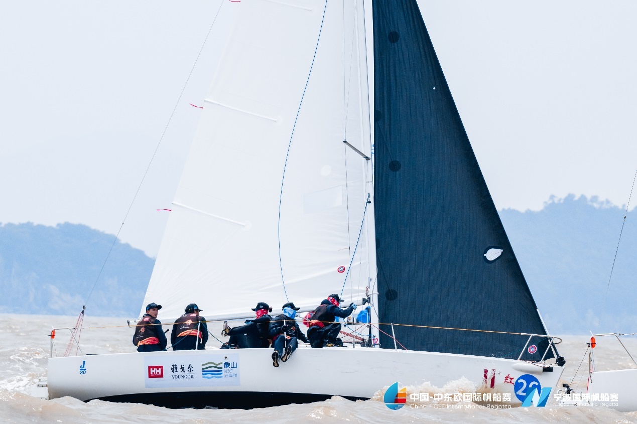 帆竞四洲强敌,中国宁波一号青年队历练中成长