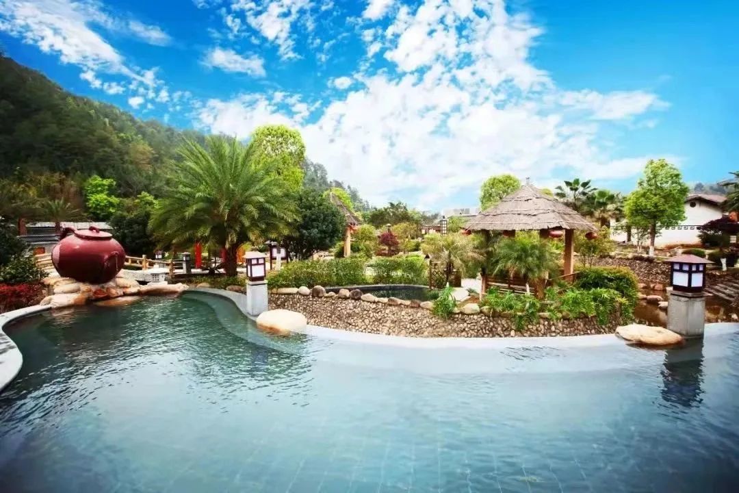 这瓶水如此受文博会青睐，来历真不一般……