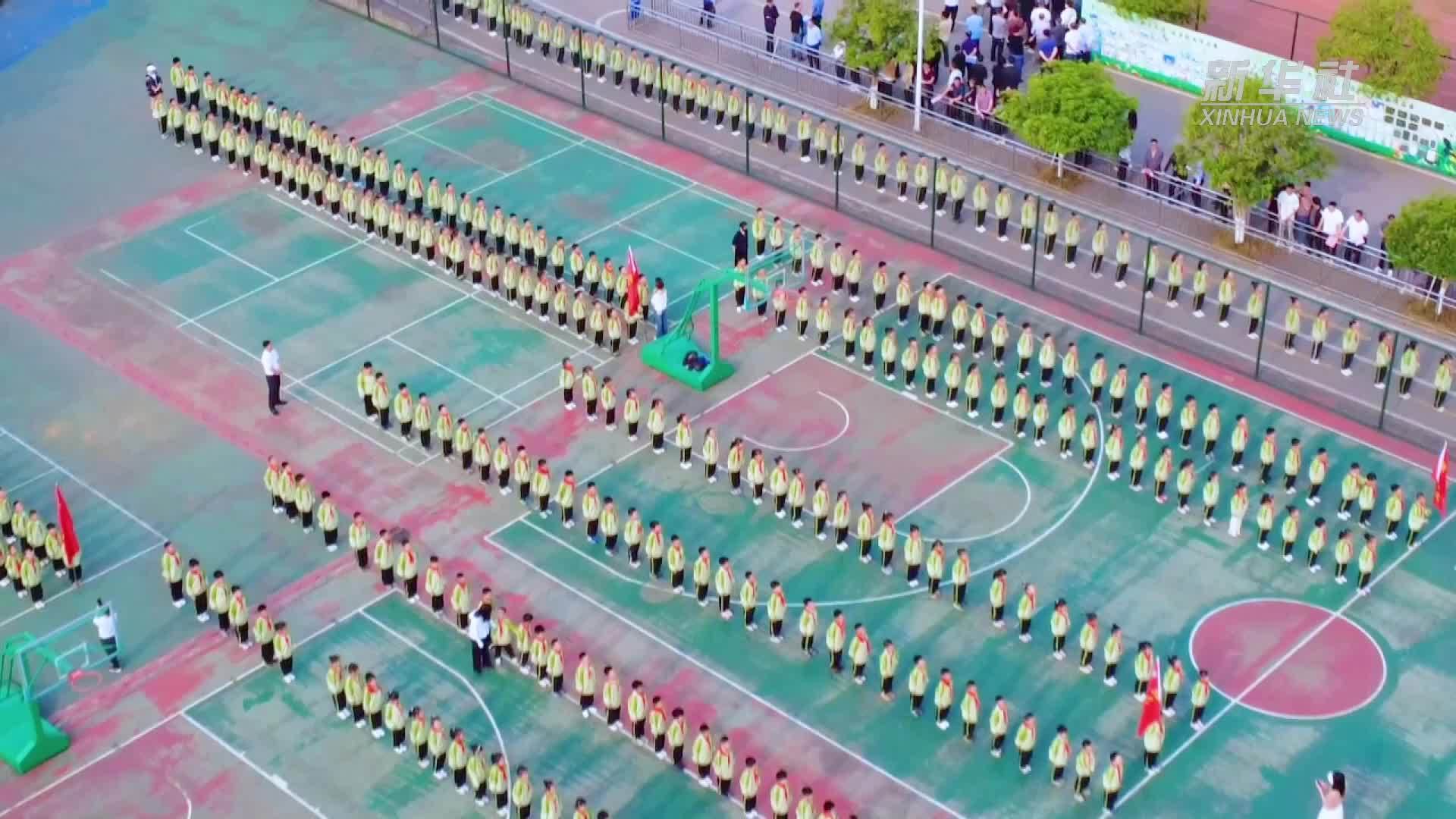 湖南东安：书声满校园 经典润心灵