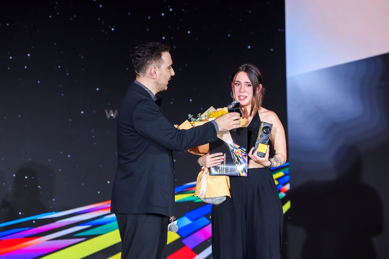 Marina G. Andreu获得2024斯莫格公益影像奖金奖