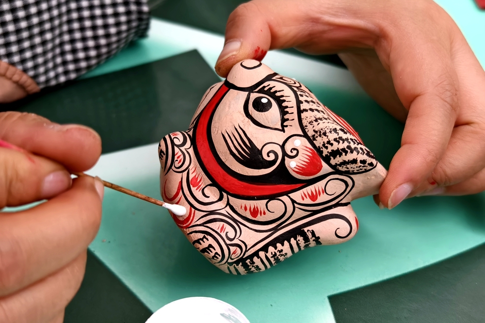 非遗工坊采风走进凤翔:泥塑技艺传承与乡村振兴的生动实践