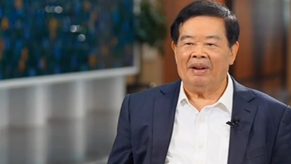 被个别教授怼到无法反驳时怎么想？曹德旺回应