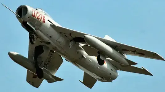 揭秘两岸最后一场空战：台军F-104战机首次实战，被解放军歼-6击落